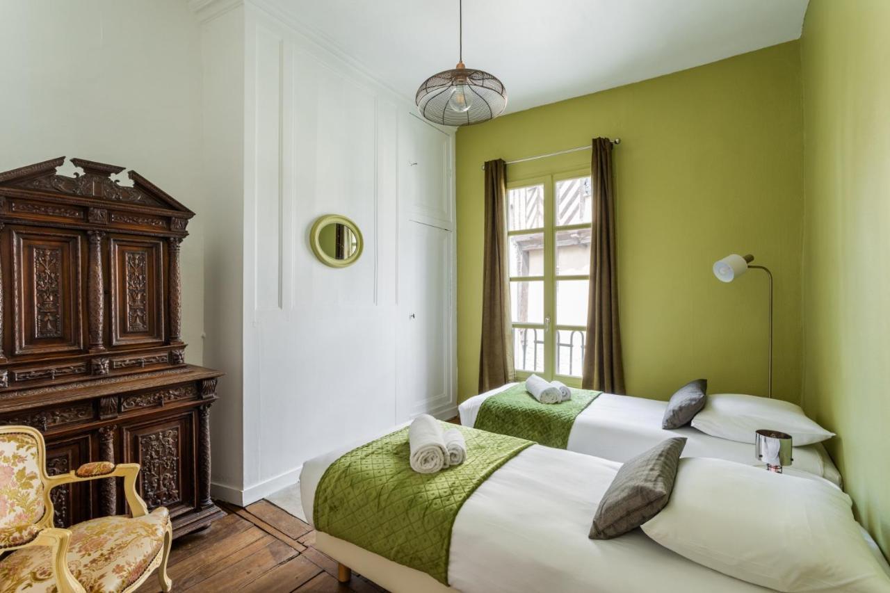 רן Dame De Coeur - Appartement Spacieux En Plein Centre Historique מראה חיצוני תמונה